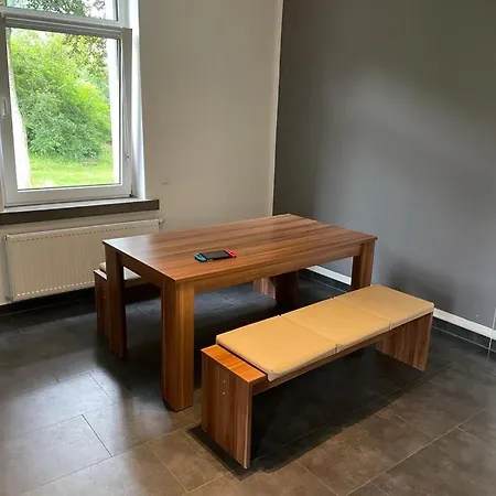 Apartment Exklusives Work And Naehe Olpe, Attendorn Und 3 Schlafzimmer 6 Betten , Kueche, Bad *