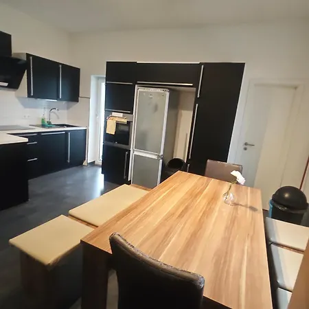 Apartamento Exklusives Work And Naehe Olpe, Attendorn Und 3 Schlafzimmer 6 Betten , Kueche, Bad Finnentrop