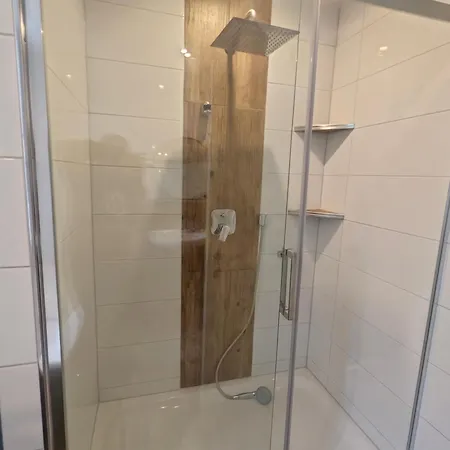 Exklusives Work And Naehe Olpe, Attendorn Und 3 Schlafzimmer 6 Betten , Kueche, Bad * Finnentrop