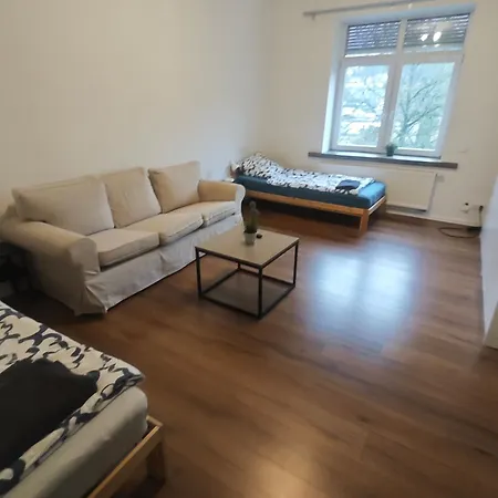 Exklusives Work And Naehe Olpe, Attendorn Und 3 Schlafzimmer 6 Betten , Kueche, Bad