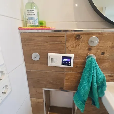 Exklusives Work And Naehe Olpe, Attendorn Und 3 Schlafzimmer 6 Betten , Kueche, Bad *