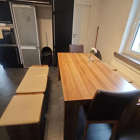 Apartamento Exklusives Work And Naehe Olpe, Attendorn Und 3 Schlafzimmer 6 Betten , Kueche, Bad