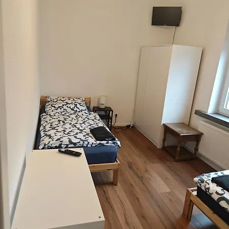 Exklusives Work And Naehe Olpe, Attendorn Und 3 Schlafzimmer 6 Betten , Kueche, Bad