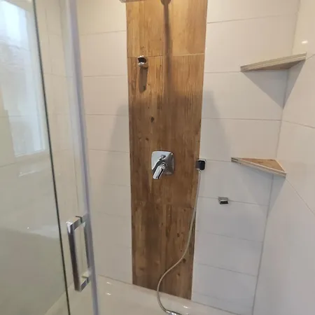 Apartamento Exklusives Work And Naehe Olpe, Attendorn Und 3 Schlafzimmer 6 Betten , Kueche, Bad *