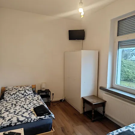 Exklusives Work And Naehe Olpe, Attendorn Und 3 Schlafzimmer 6 Betten , Kueche, Bad * Finnentrop