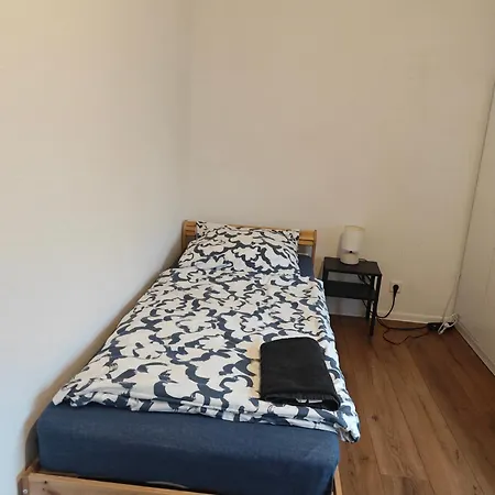 Exklusives Work And Naehe Olpe, Attendorn Und 3 Schlafzimmer 6 Betten , Kueche, Bad *