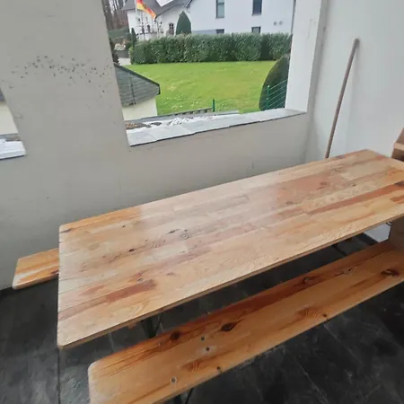 Apartamento Exklusives Work And Naehe Olpe, Attendorn Und 3 Schlafzimmer 6 Betten , Kueche, Bad Finnentrop