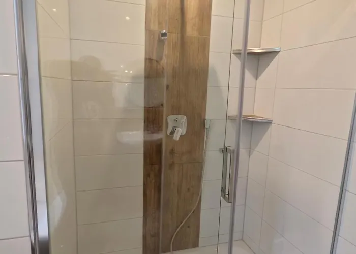 Exklusives Work And Naehe Olpe, Attendorn Und 3 Schlafzimmer 6 Betten , Kueche, Bad * Finnentrop