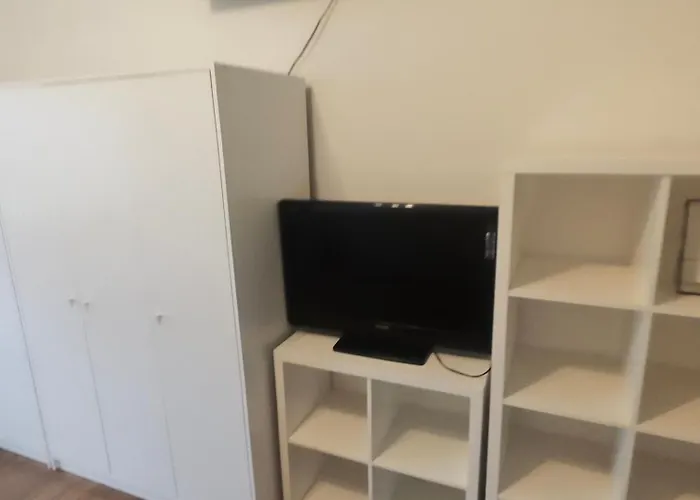 Exklusives Work And Naehe Olpe, Attendorn Und 3 Schlafzimmer 6 Betten , Kueche, Bad