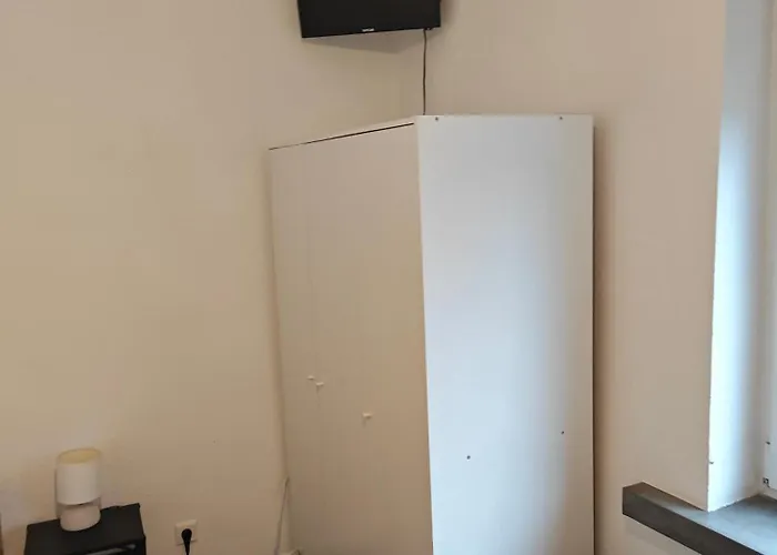 Exklusives Work And Naehe Olpe, Attendorn Und 3 Schlafzimmer 6 Betten , Kueche, Bad * Finnentrop