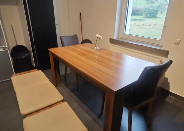 Appartement Exklusives Work And Naehe Olpe, Attendorn Und 3 Schlafzimmer 6 Betten , Kueche, Bad *