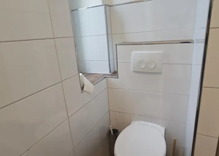 Exklusives Work And Naehe Olpe, Attendorn Und 3 Schlafzimmer 6 Betten , Kueche, Bad *