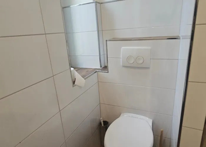 Exklusives Work And Naehe Olpe, Attendorn Und 3 Schlafzimmer 6 Betten , Kueche, Bad Finnentrop