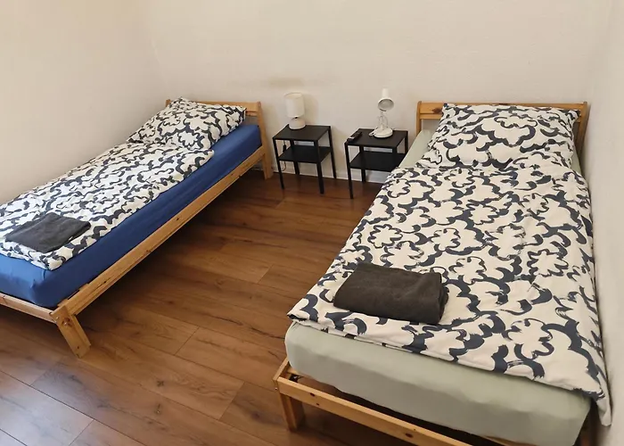 Exklusives Work And Naehe Olpe, Attendorn Und 3 Schlafzimmer 6 Betten , Kueche, Bad Finnentrop