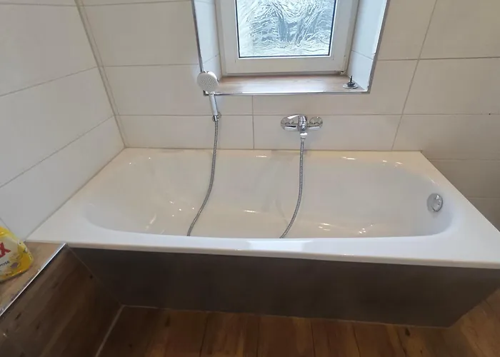 Exklusives Work And Naehe Olpe, Attendorn Und 3 Schlafzimmer 6 Betten , Kueche, Bad Appartement